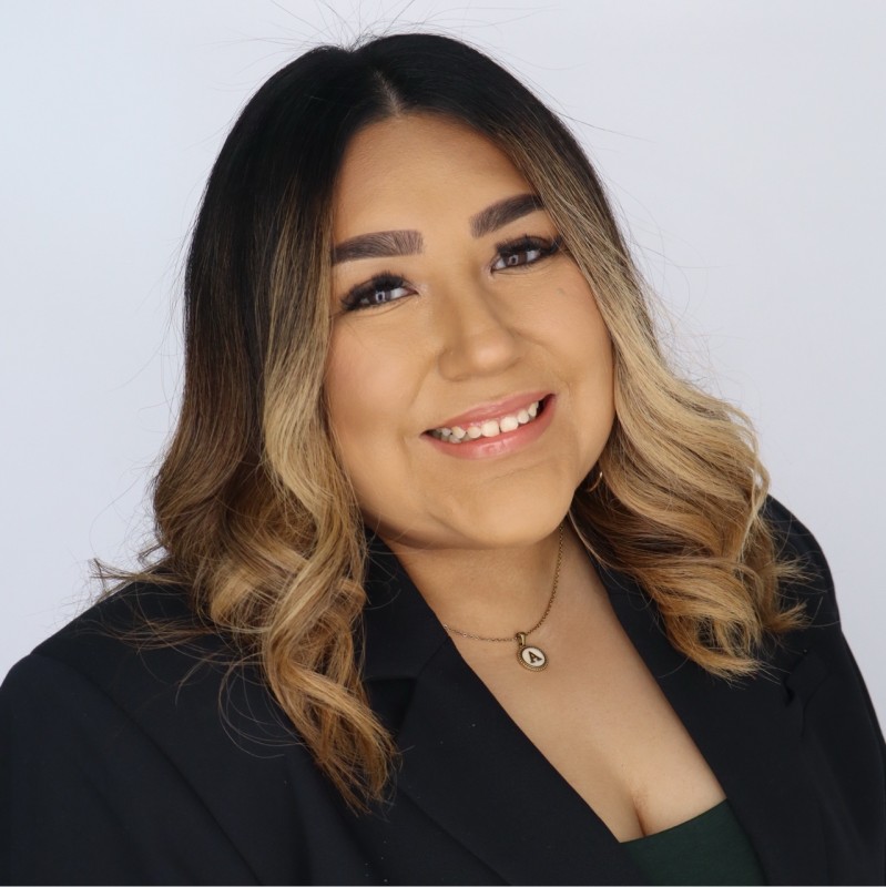 Portrait of Ashley Escobar, a UT San Antonio alumna.